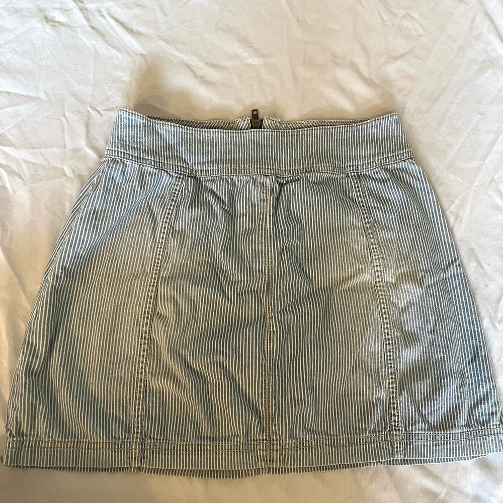 Denim striped Aeropostale skirt size 4